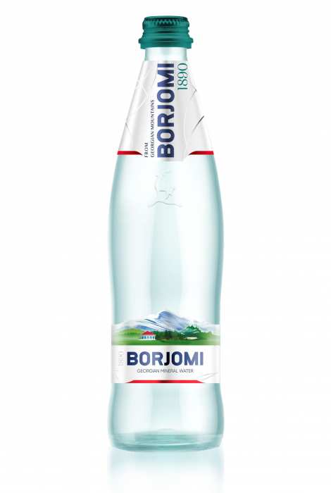 NATURALNA WODA MINERALNA GAZOWANA 500 ml (SZKŁO) – BORJOMI