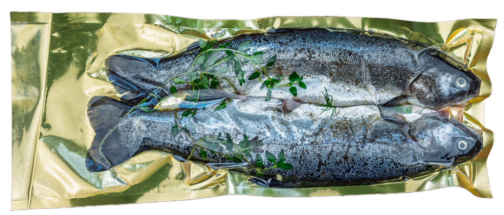 PSTRĄG TĘCZOWY Z ZIOŁAMI NA GRILLA I PATELNIĘ (około 0,60 kg) – SMOLIN FISH (NA ZAMÓWIENIE)