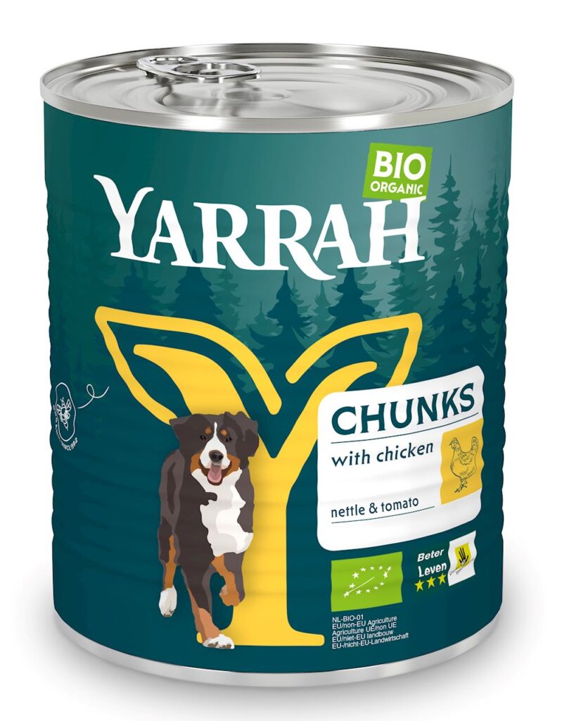 (DLA PSA) KAWAŁKI KURCZAKA Z POKRZYWĄ I POMIDOREM BIO 820 g – YARRAH